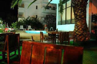 Avisos Hotel And Apartment Marmaris Esterno foto